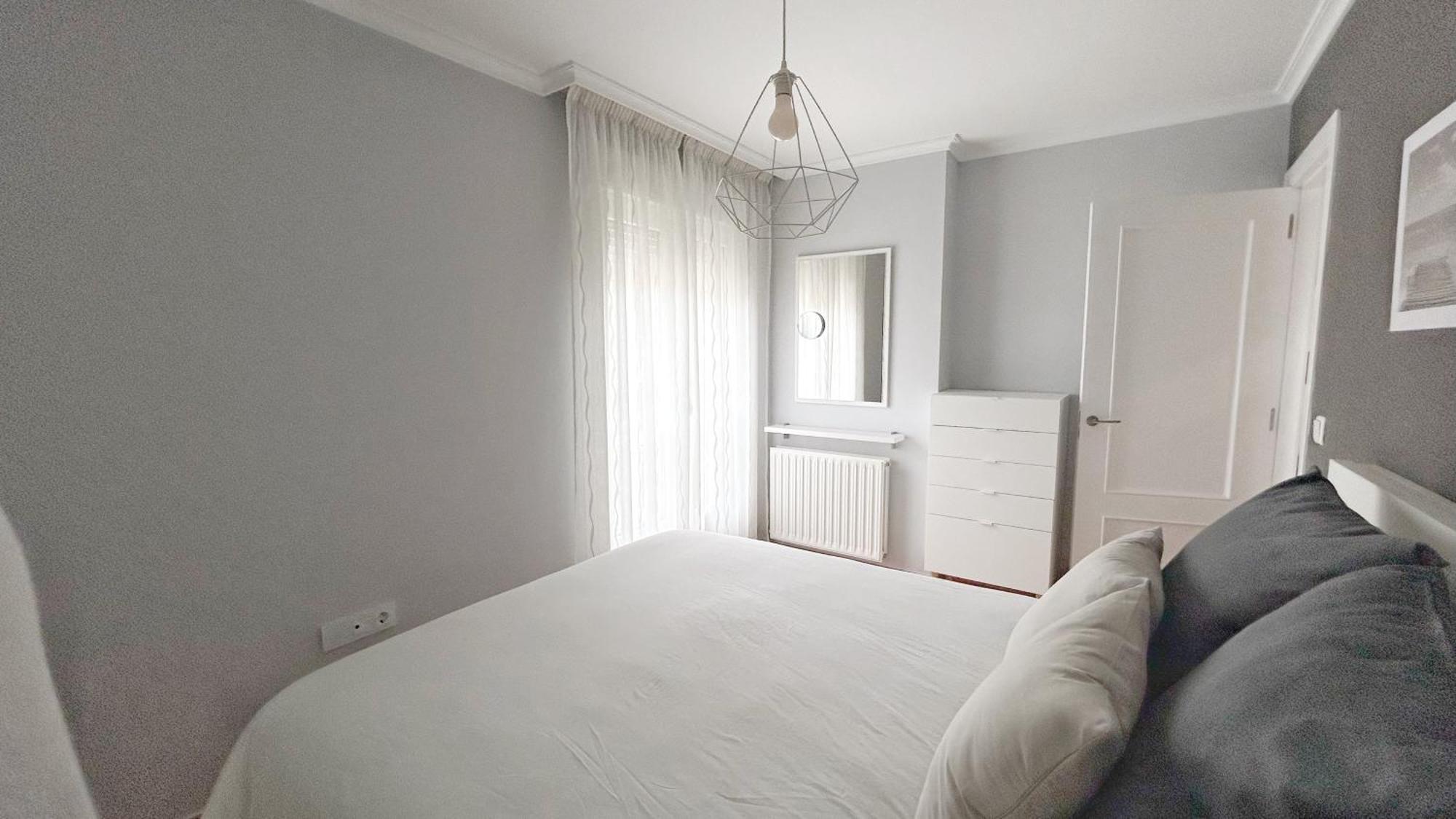 Comillas Bº Casasola - Residencial Lagos Azules - Netflix, Prime, Wifi & Free Indoor Parking エクステリア 写真